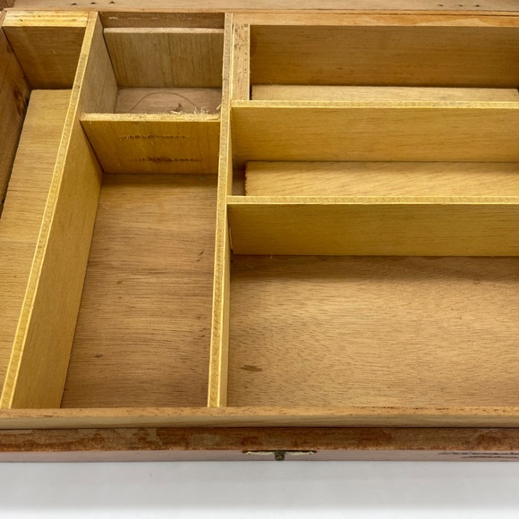 Vintage wooden empty cigar box: Cohiba brand - Picture 5 of 7